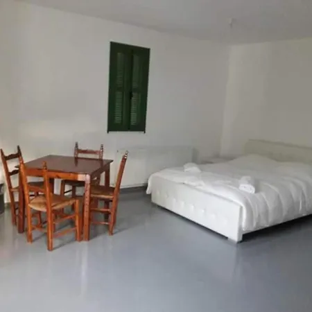 Dionysos Saranti Agrotourism Country house *