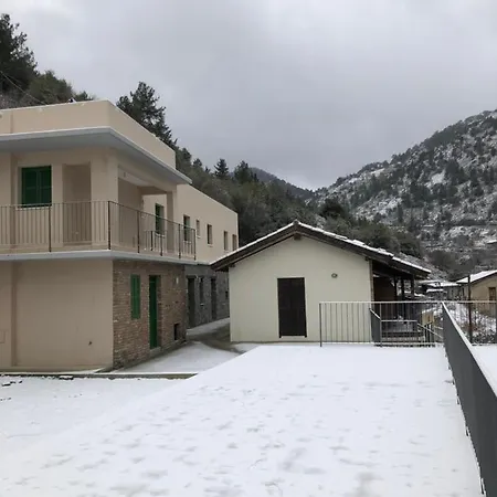 Dionysos Saranti Agrotourism Country house