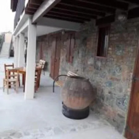 Dionysos Saranti Agrotourism Sarandi